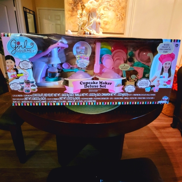 Girl Gourmet Toys Cupcake Maker Deluxe Poshmark